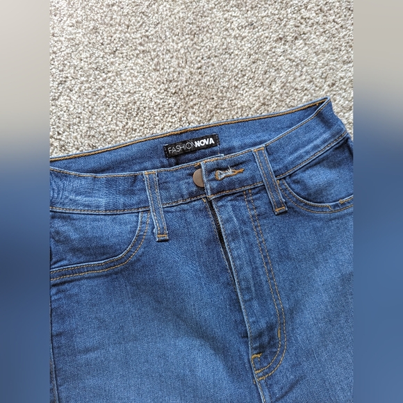 Fashion nova skinny jeans - Picture 2 of 4